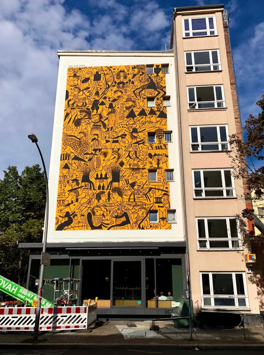 Німеччина, Берлін, Stargarder Str 82. Акрилова фарба на стіні, 15x8 м, 2023 р.